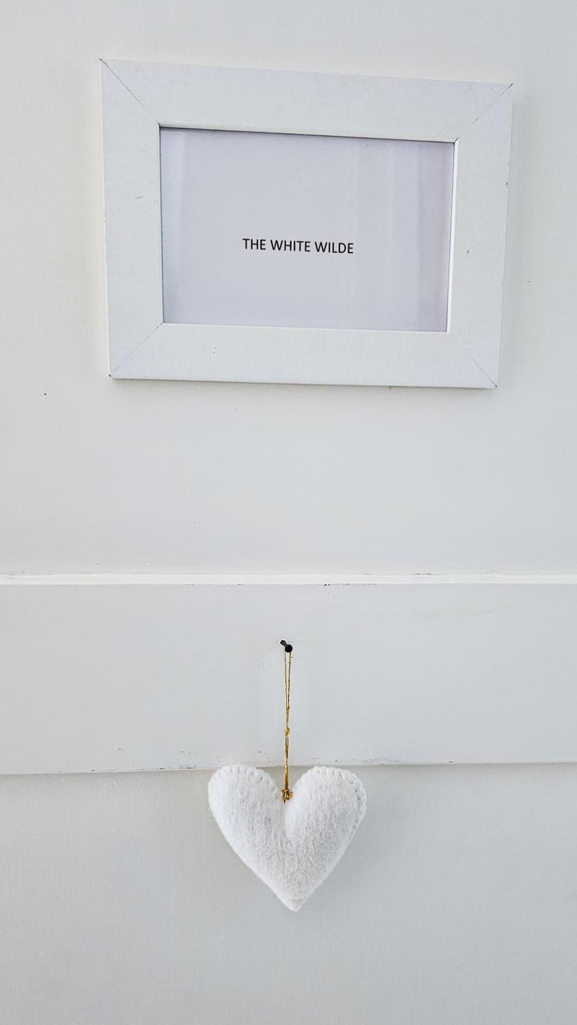 The White Wilde - Studio In A Historic Canalhouse From 1799 Amesterdão Exterior foto