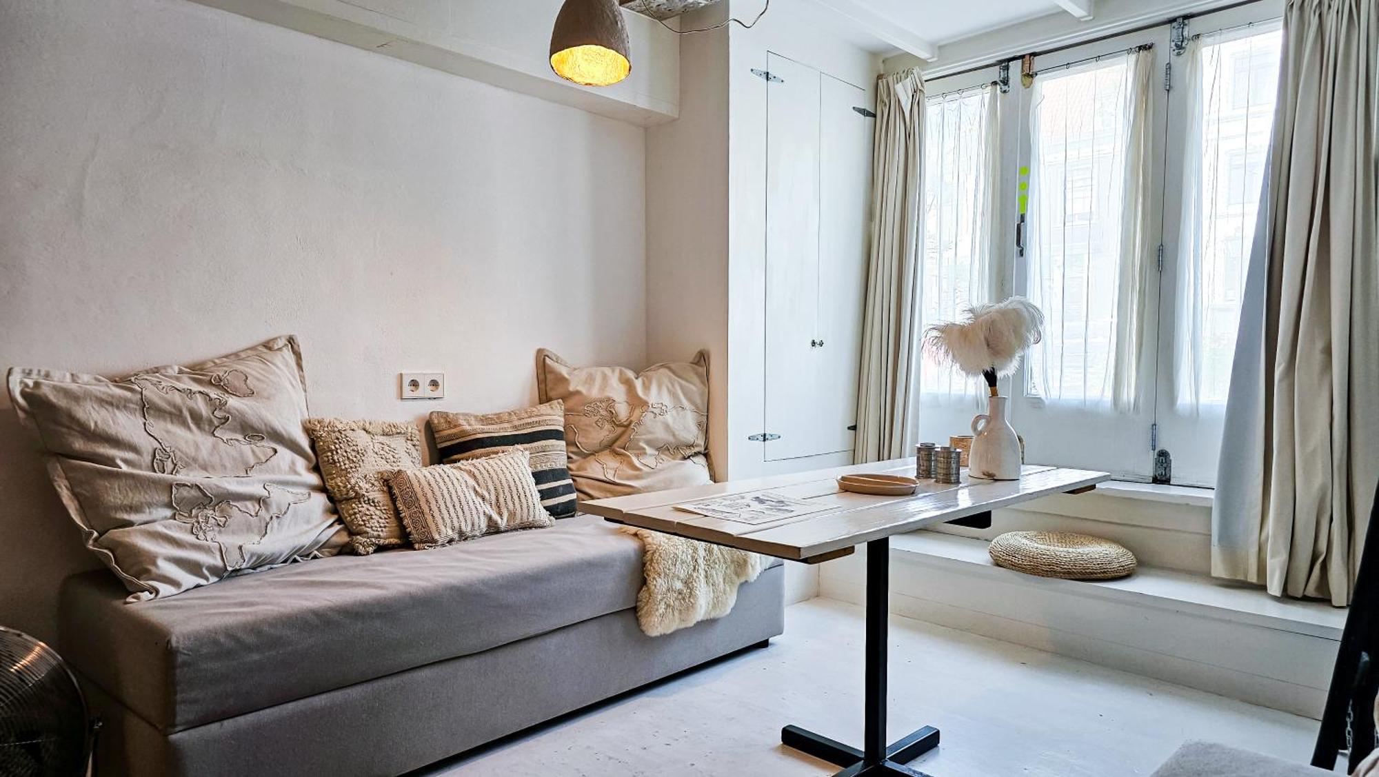 The White Wilde - Studio In A Historic Canalhouse From 1799 Amesterdão Exterior foto